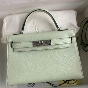 Hermes Mini Kelly II Handmade Bag in Vert Fizz Mysore Goatskin